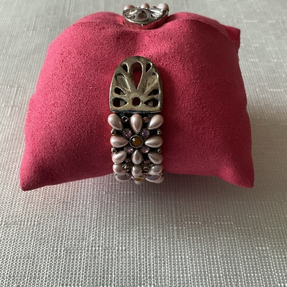 Pearl and Crystal Cuff Bracelet - Picture 3 of 4